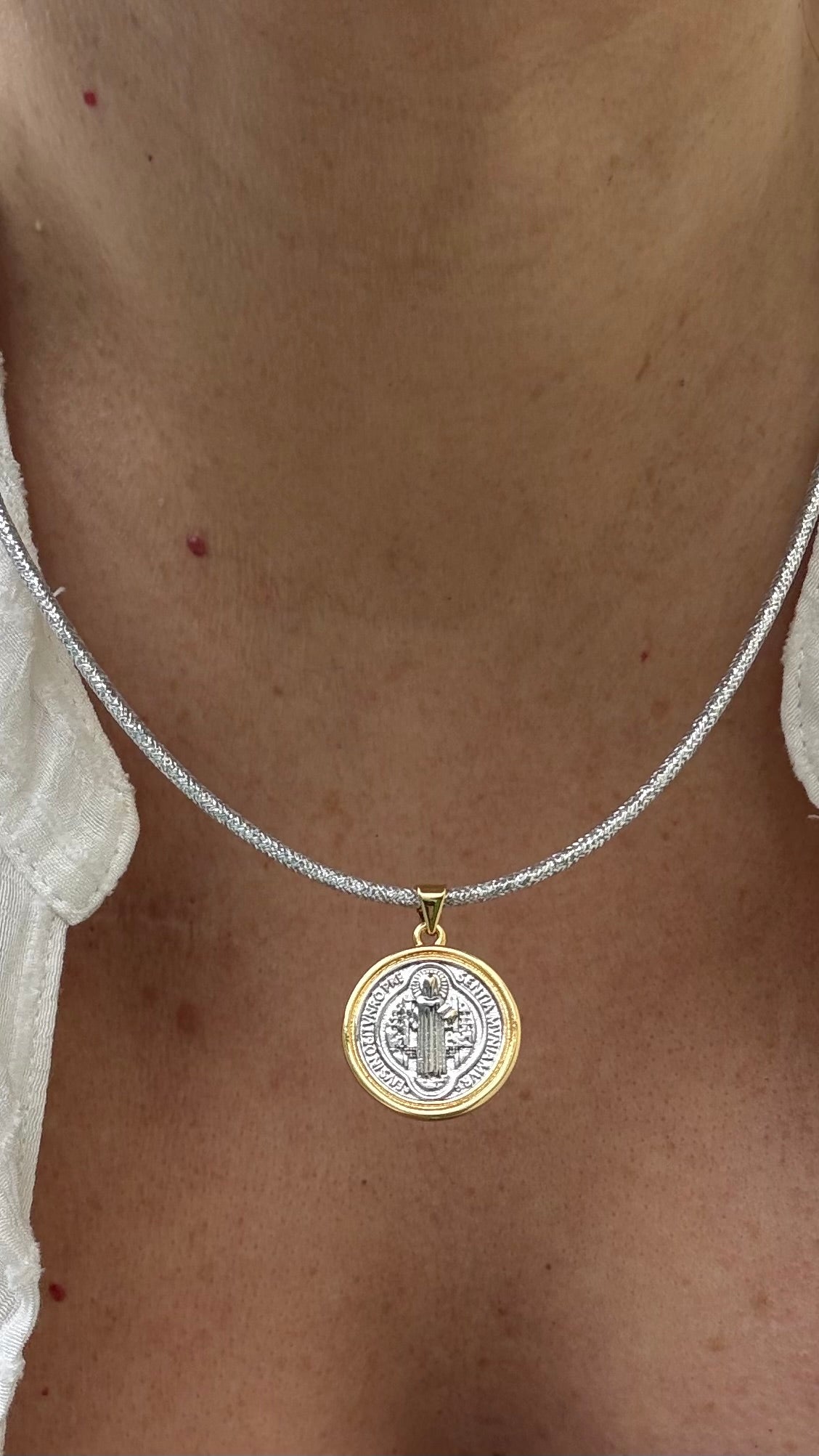 Collar IMÁN San Benito