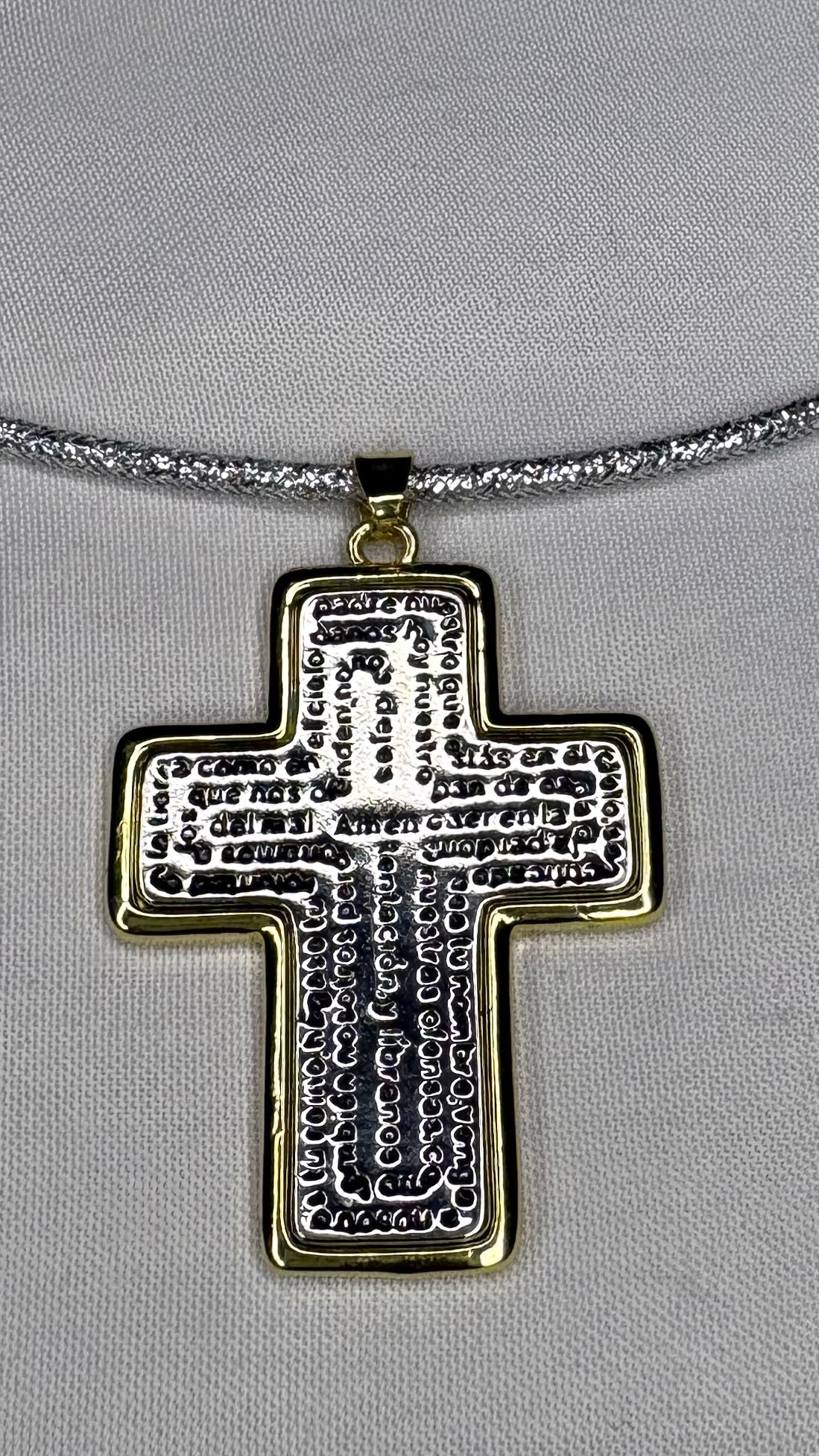 Collar Imán Cruz Padre Nuestro