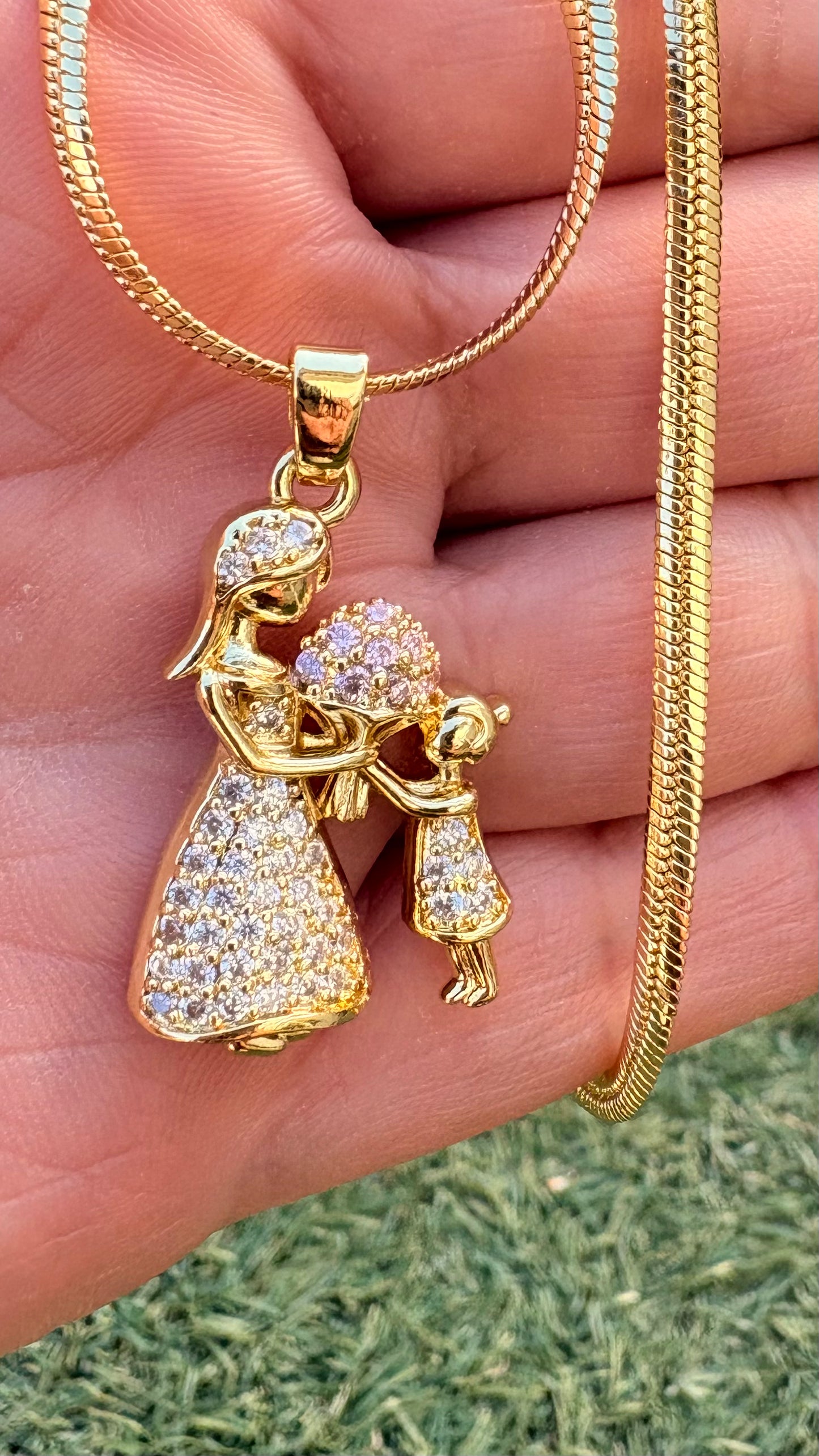 Collar Madre e hija microcircones