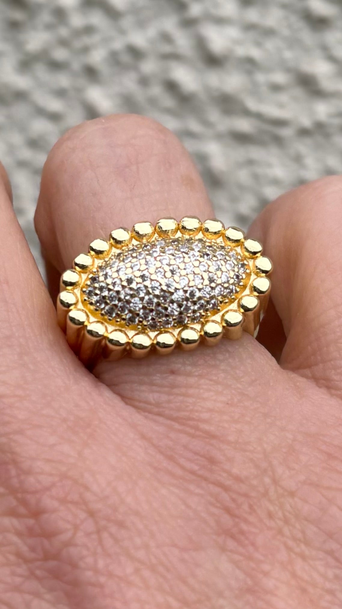 Anillo Ovalado Microcircones