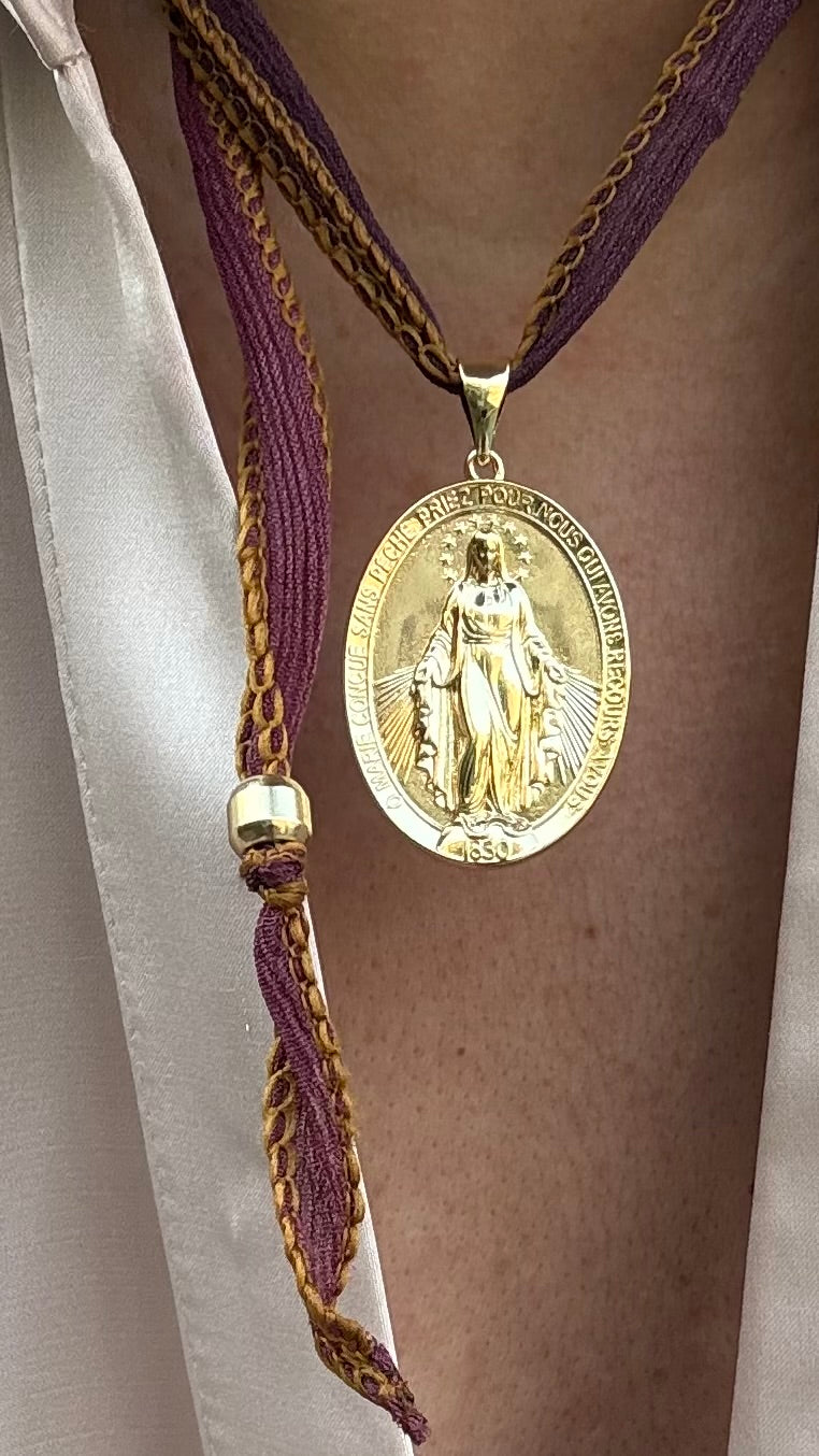 Collar Cinta de seda Virgencita 1 Metro