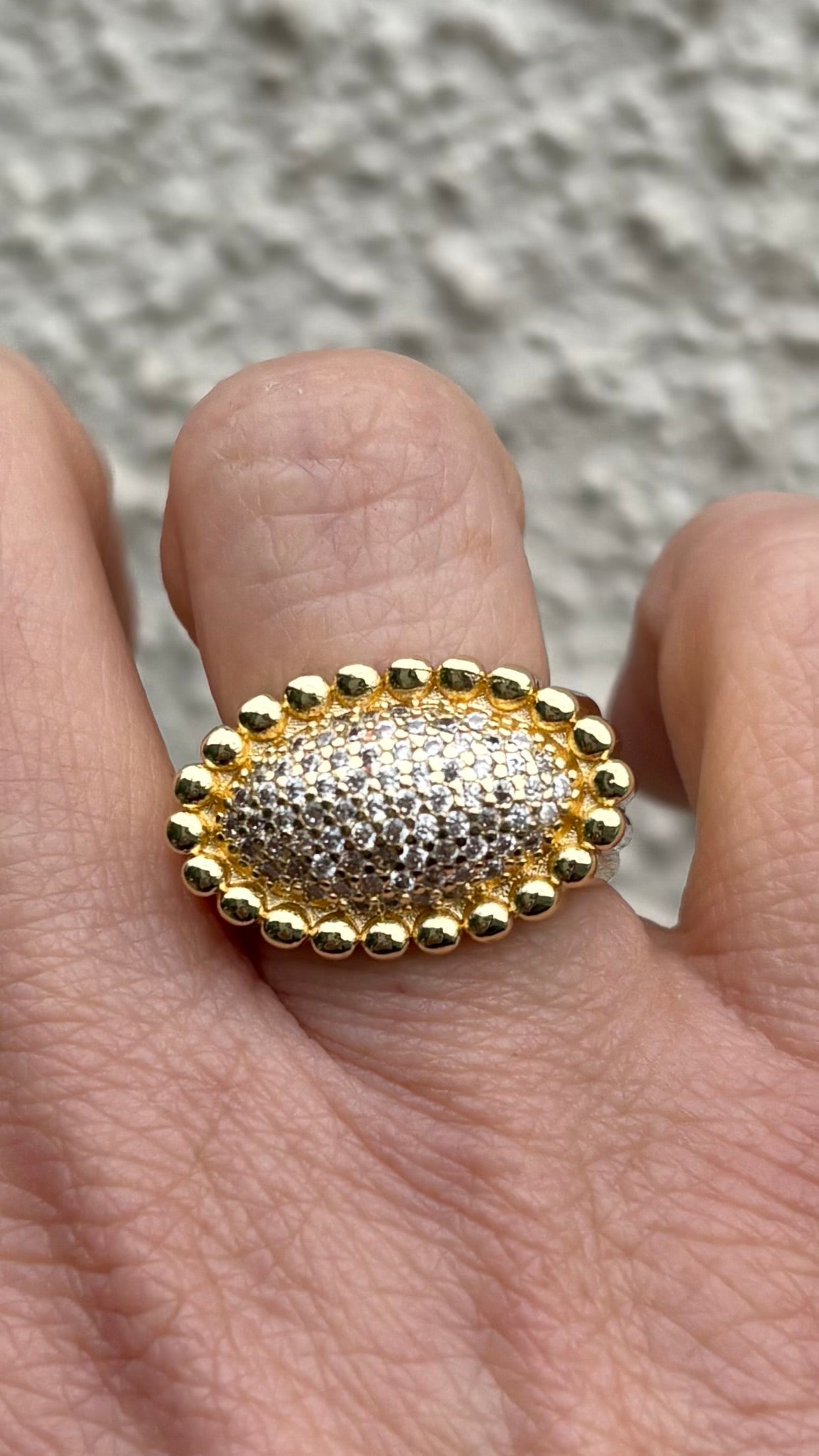 Anillo Ovalado Microcircones