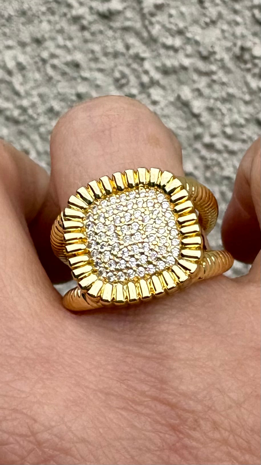 Anillo Cuadrado Circones