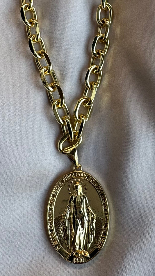 Collar Virgencita Enchape oro