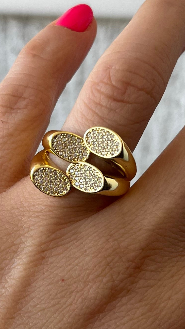 Anillo ovalado