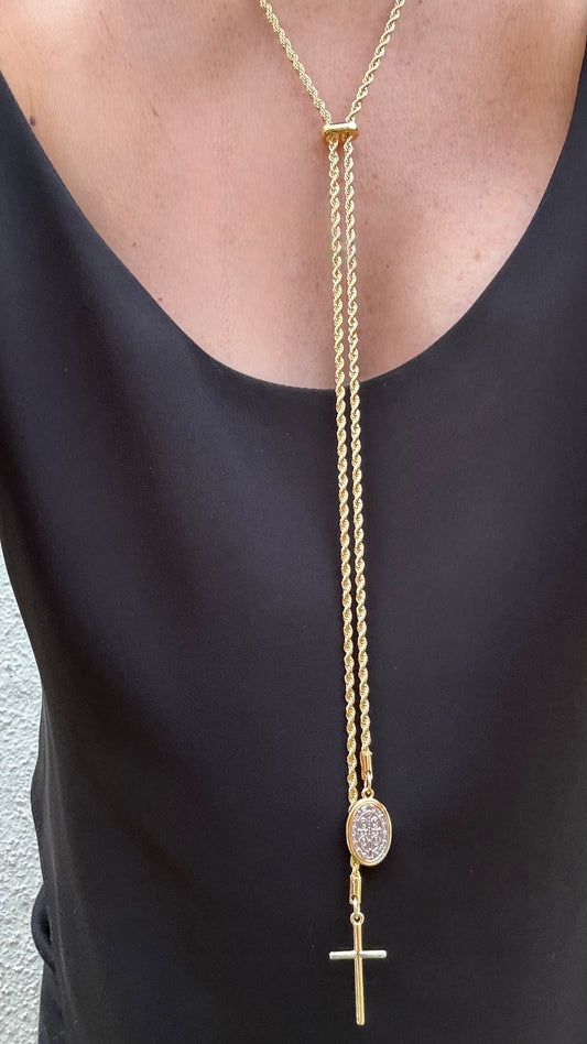 Collar de turbillon 1mtro de cadena terminado en dijes religiosos