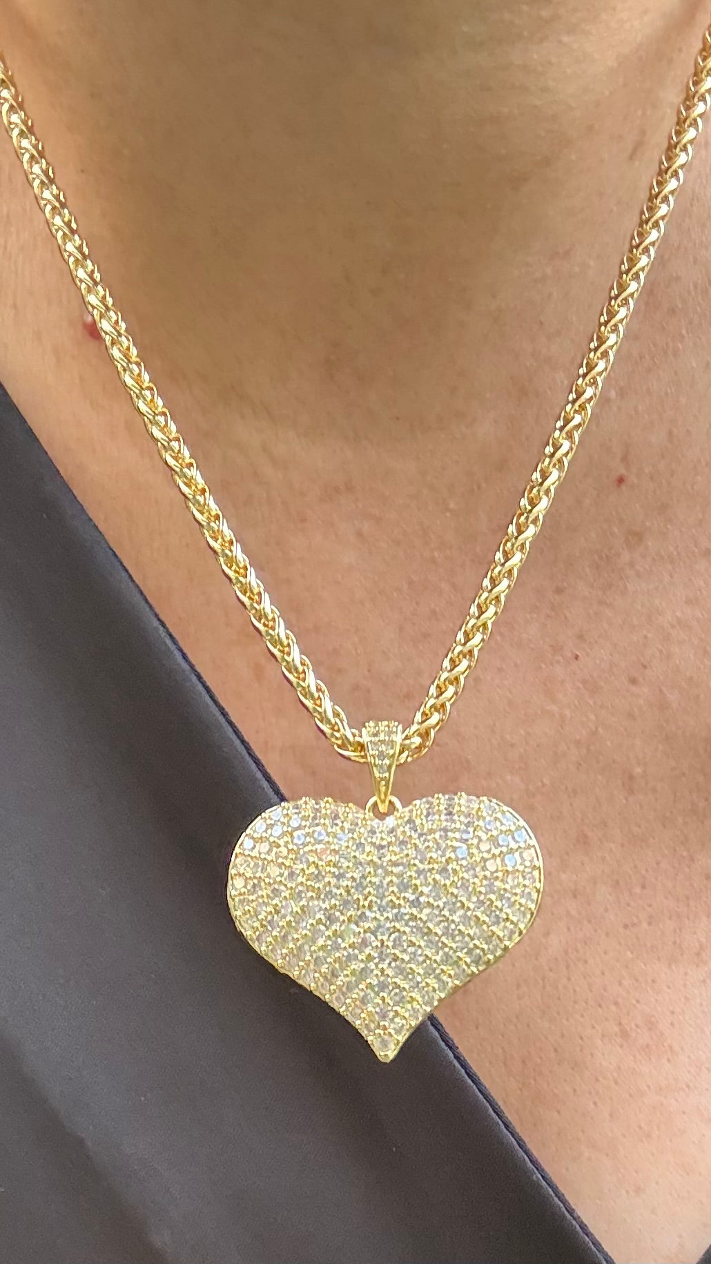 Collar Corazón gordito Microcorcones