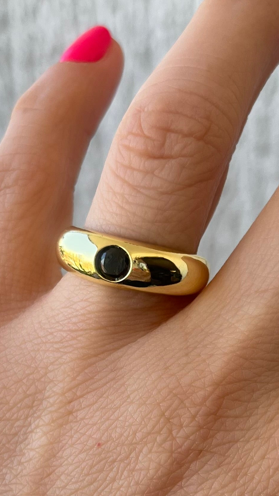 Anillo argolla y cristal