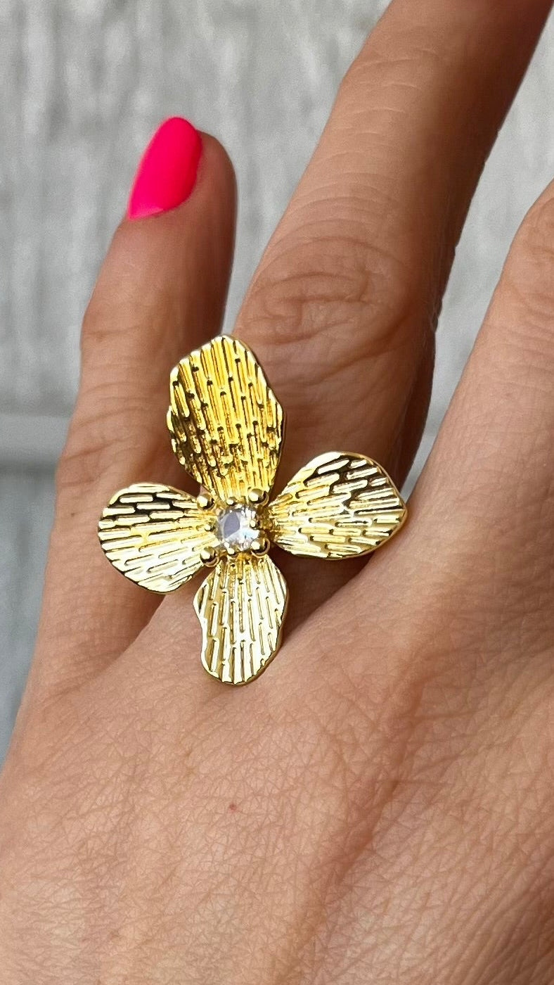 Anillo flor