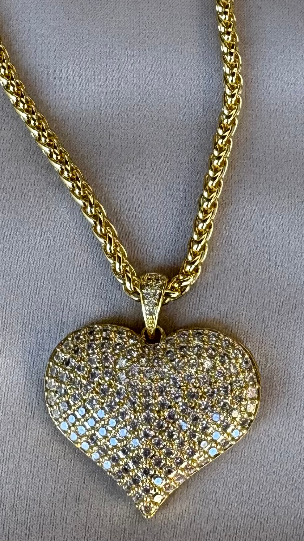 Collar Corazón en Punta