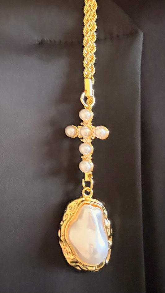 Collar de turbillon 1mtro de cadena terminado en perla y cruz deslizante
