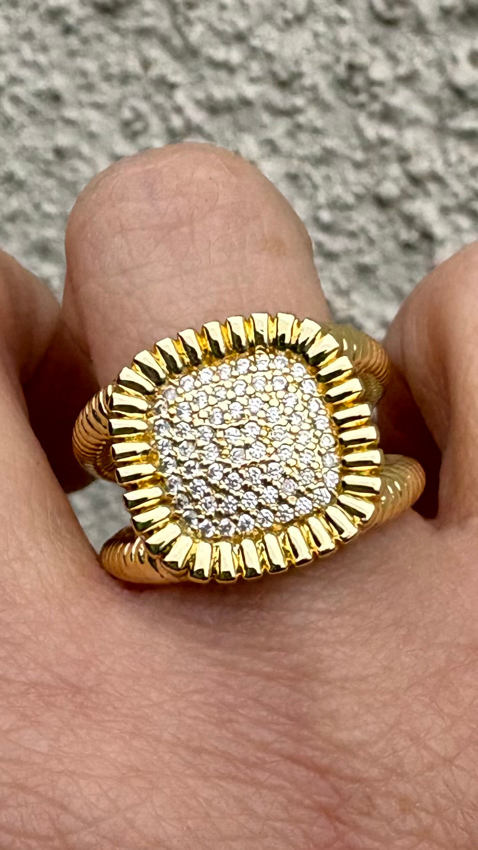 Anillo Cuadrado Circones