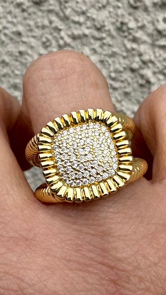 Anillo Cuadrado Circones