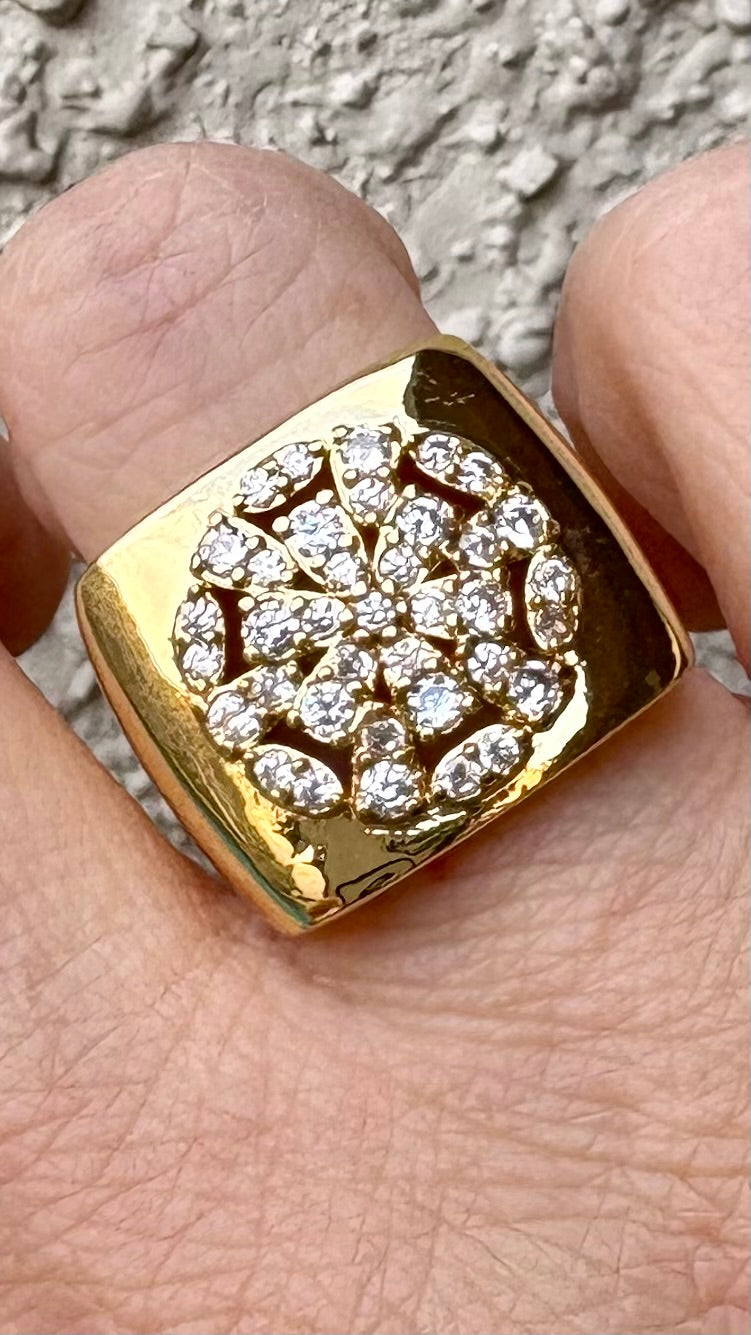 Anillo Donatella gold