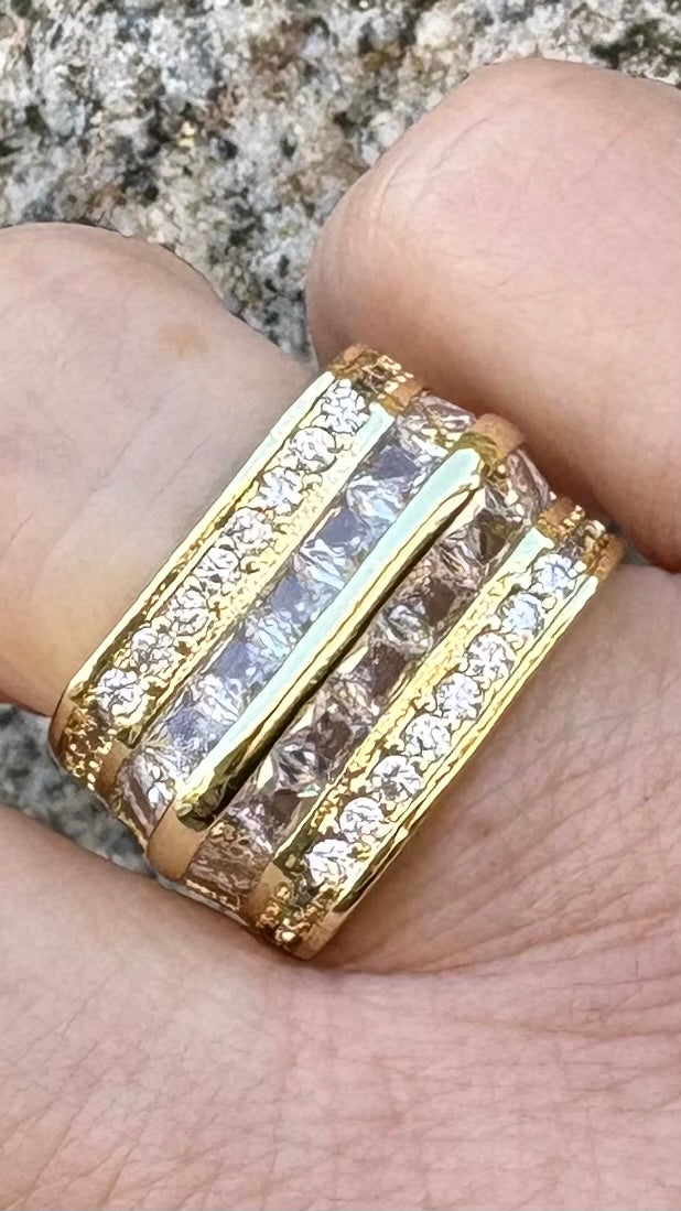 Anillo Kazu Criss