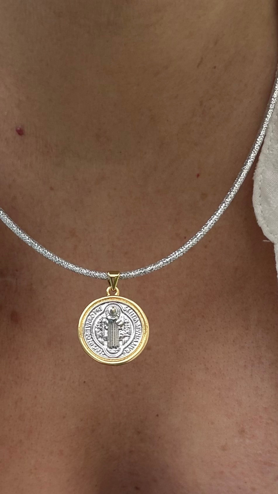 Collar IMÁN San Benito