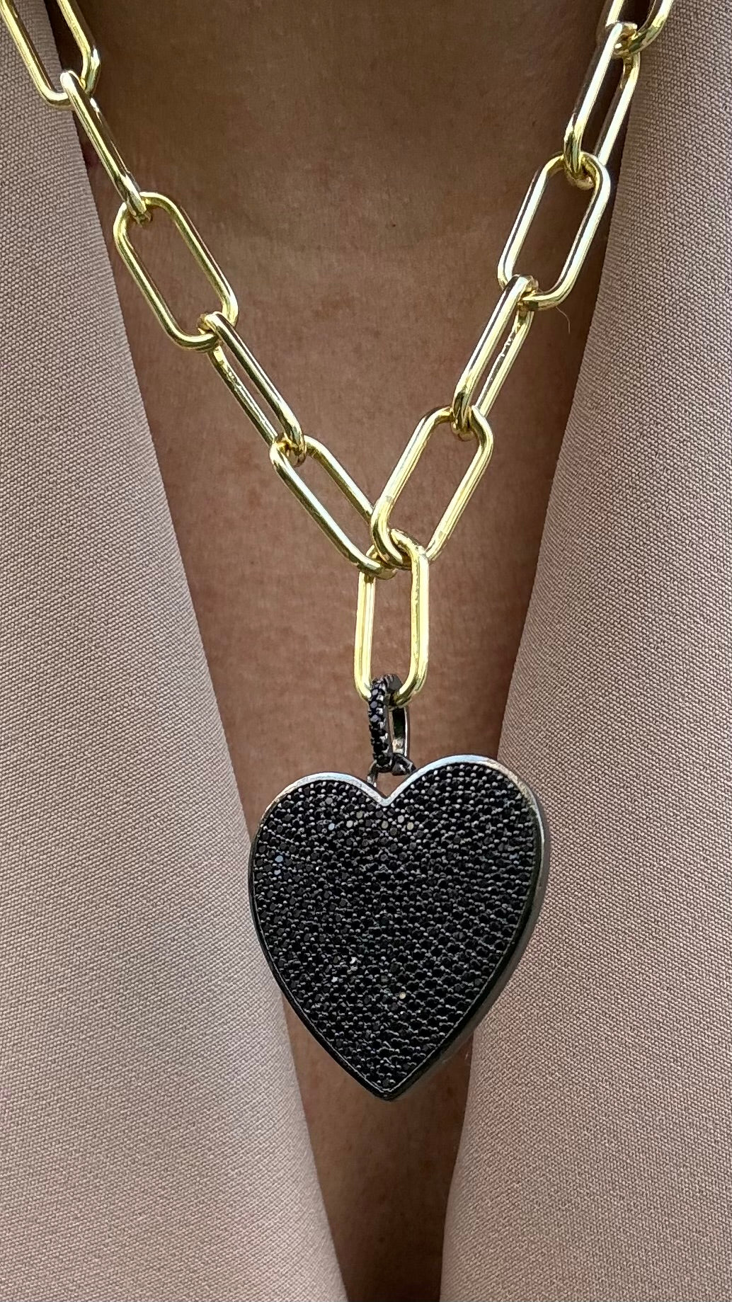Collar Corazón Black