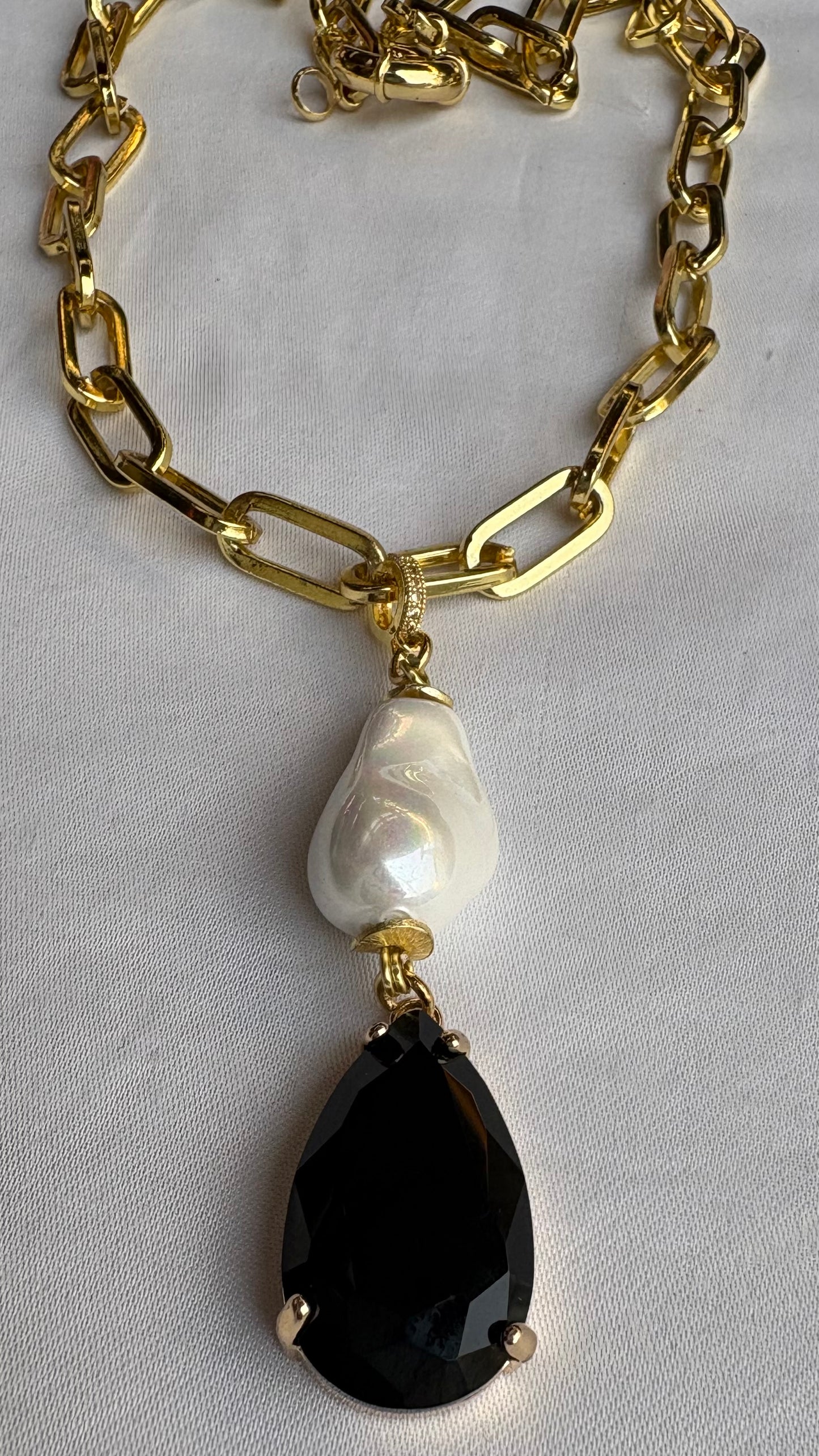 Collar Perla Criss Black