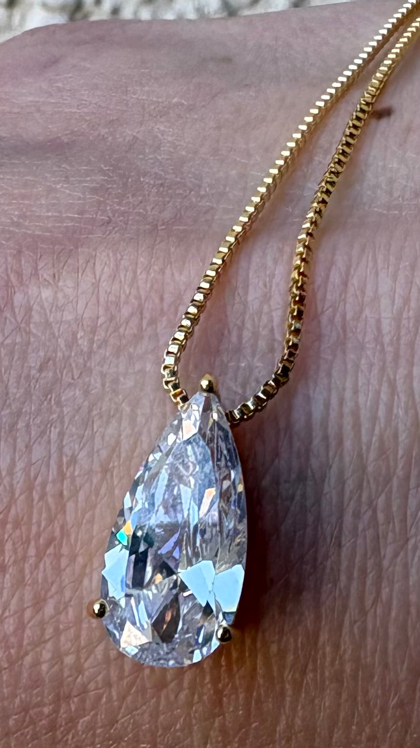 Collar Punto de luz criss