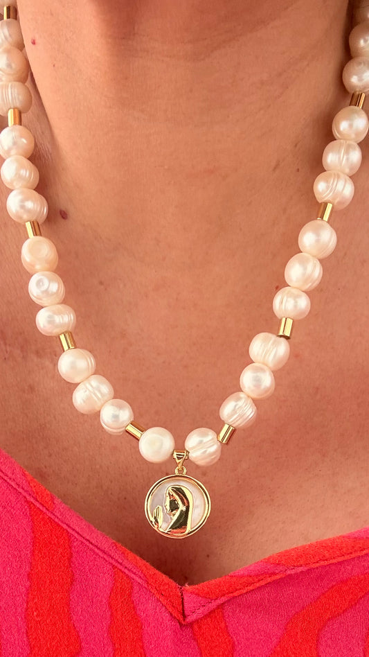 Collar Niña virgen Perlas naturales