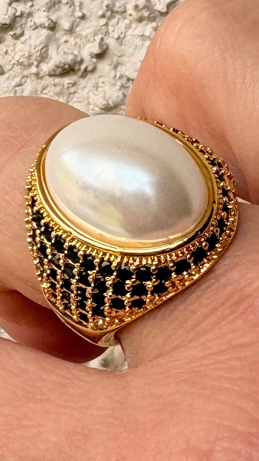 Anillo Pearl black and gold