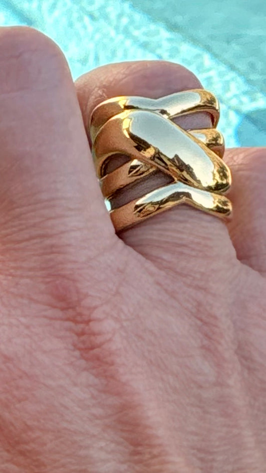 Anillo varkiria gold