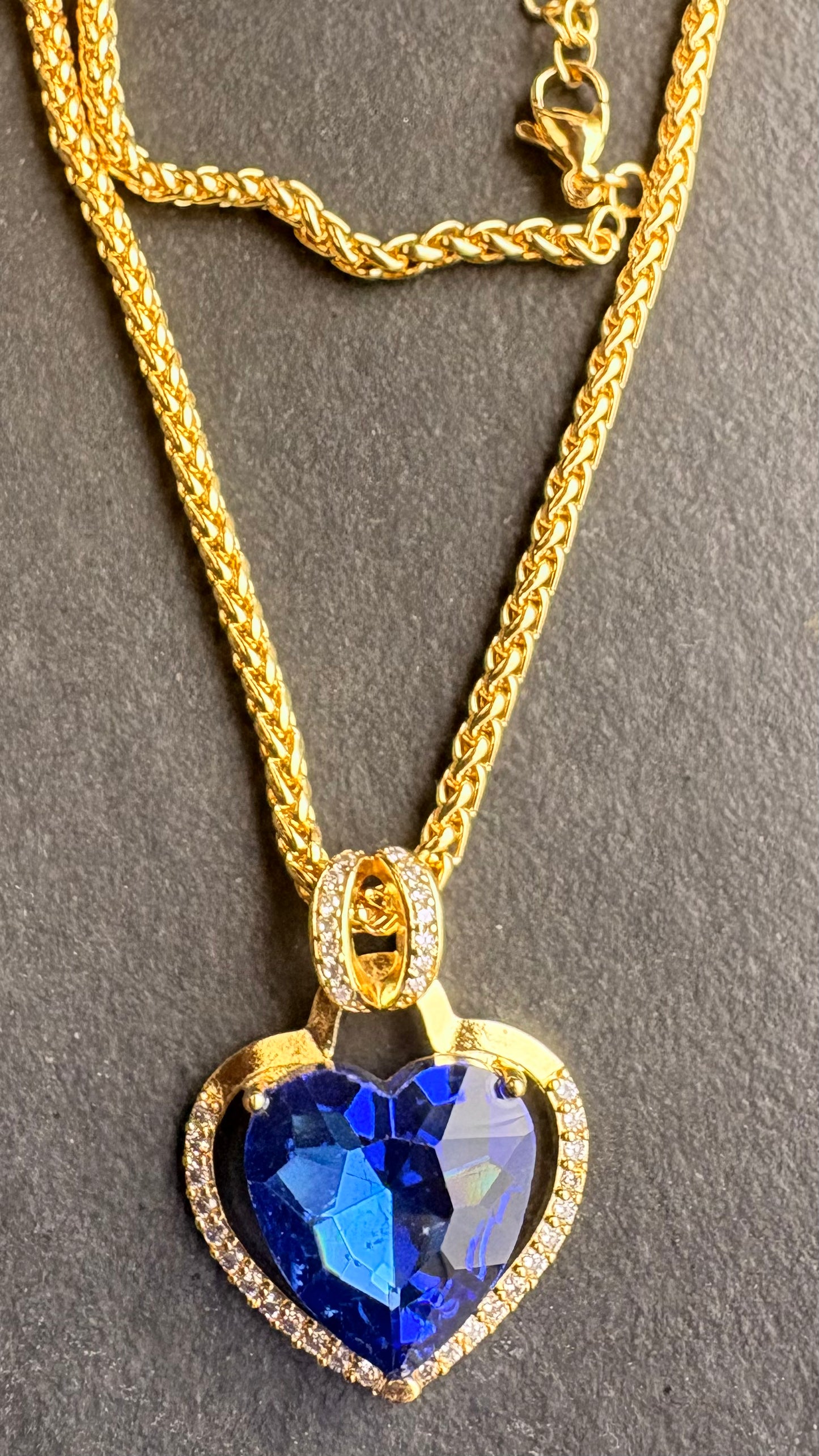 Collar Corazón Cristal Blue