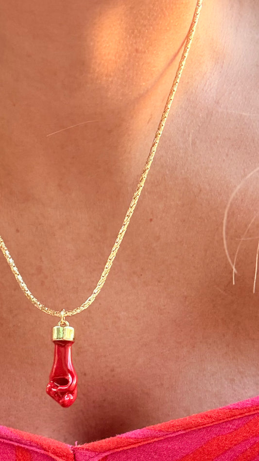 Collar Amuleto puño red