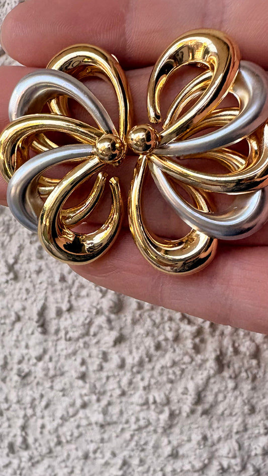 Aros Gold and Silver