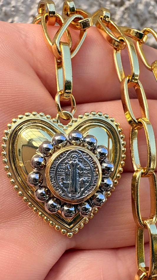 Collar corazón San Benito