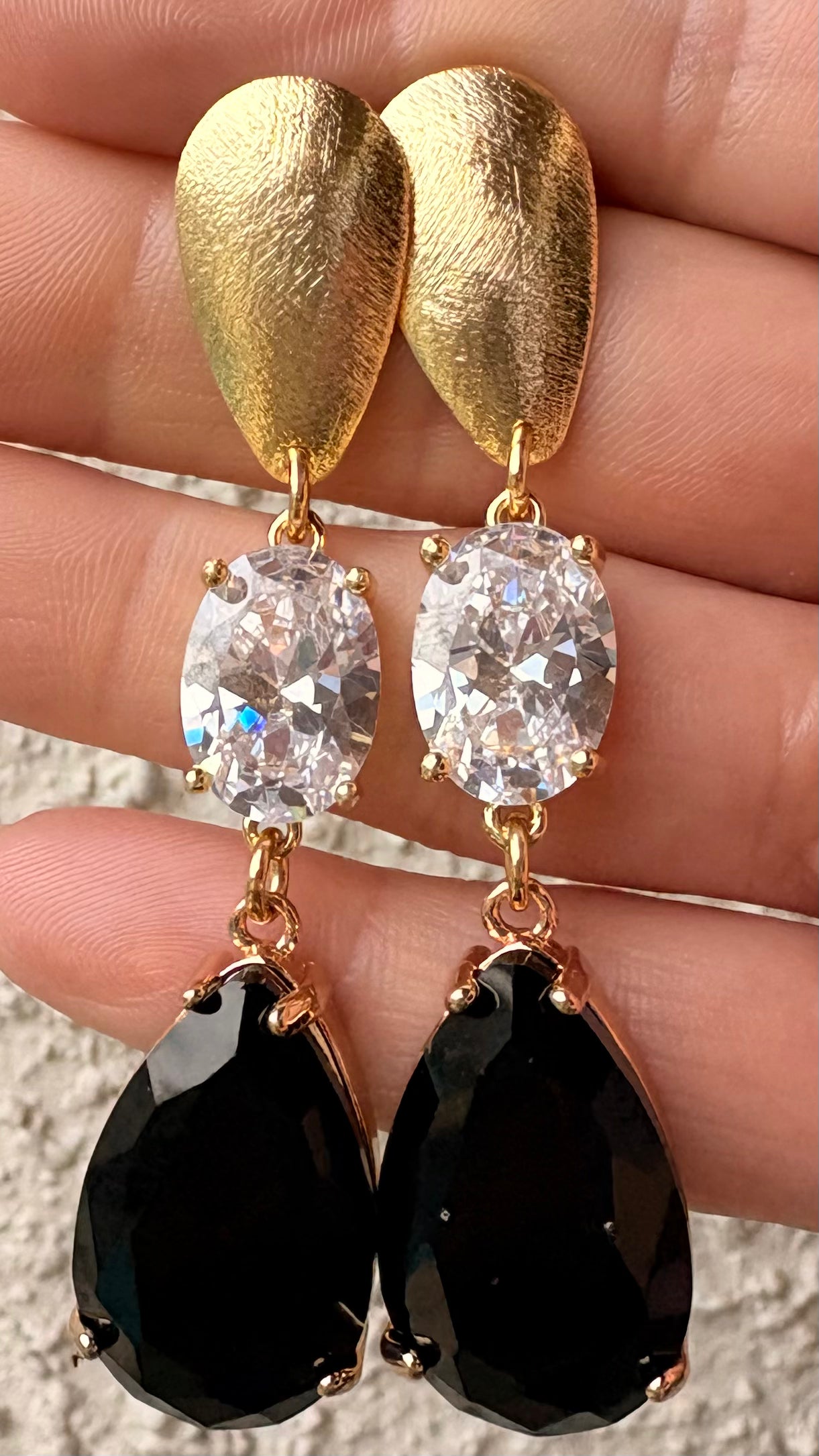 Aros Cristal black y Perla