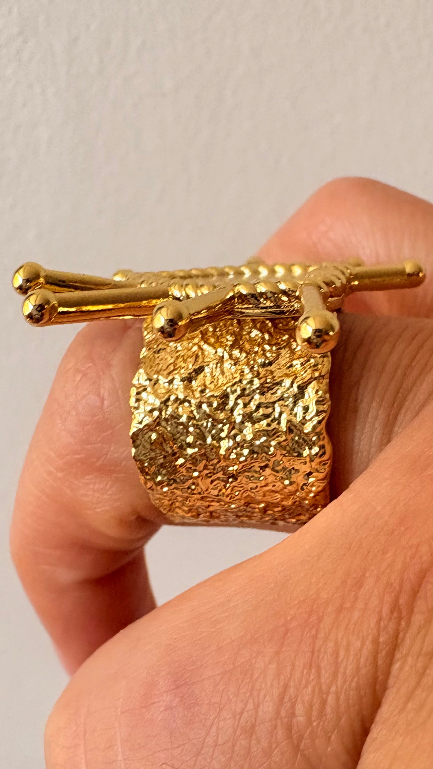 Anillo Corazón Nacar Flechado