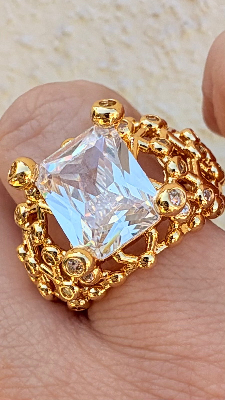 Anillo Cristal fontaine