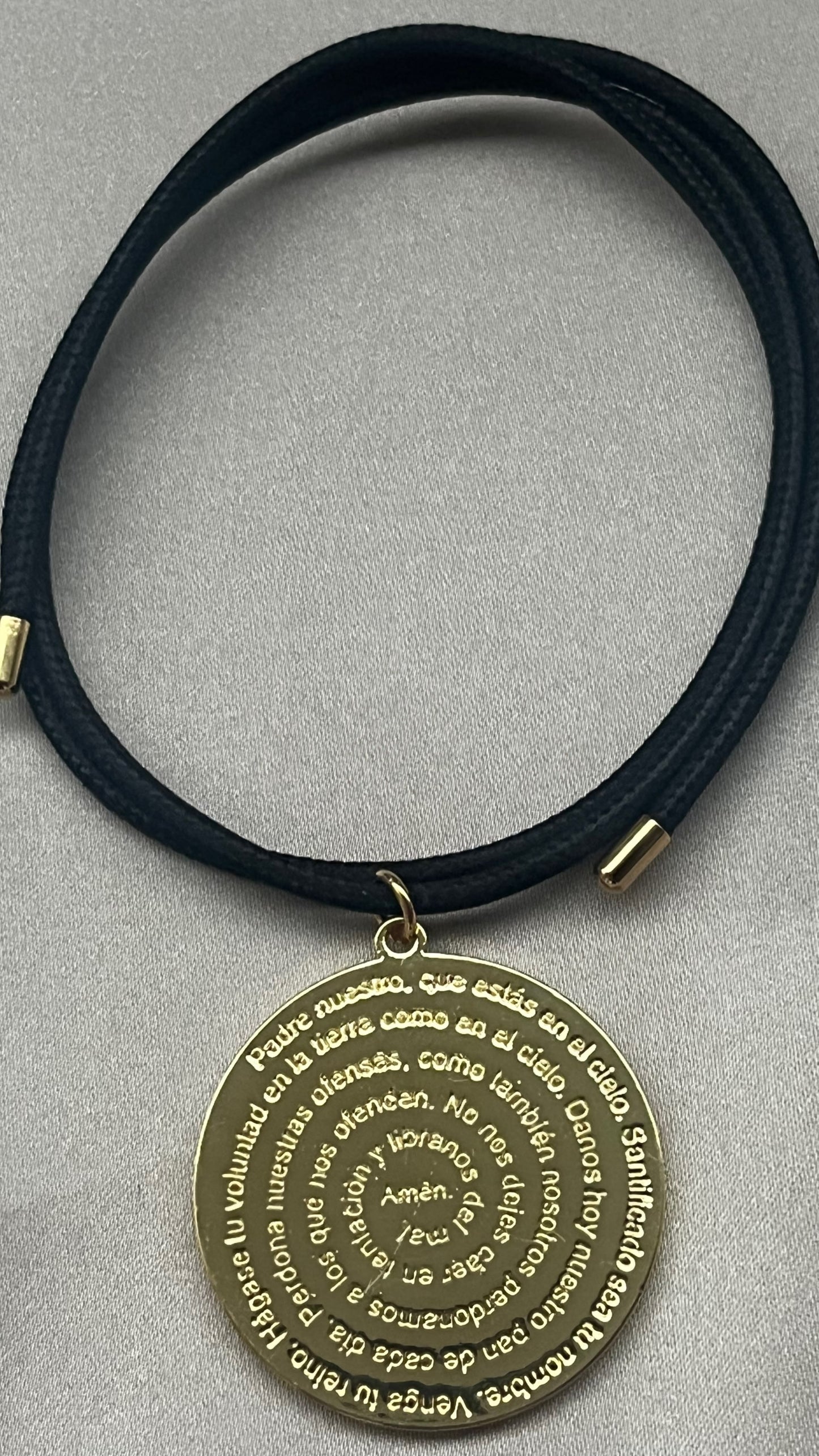 Collar IMÁN Padre Nuestro