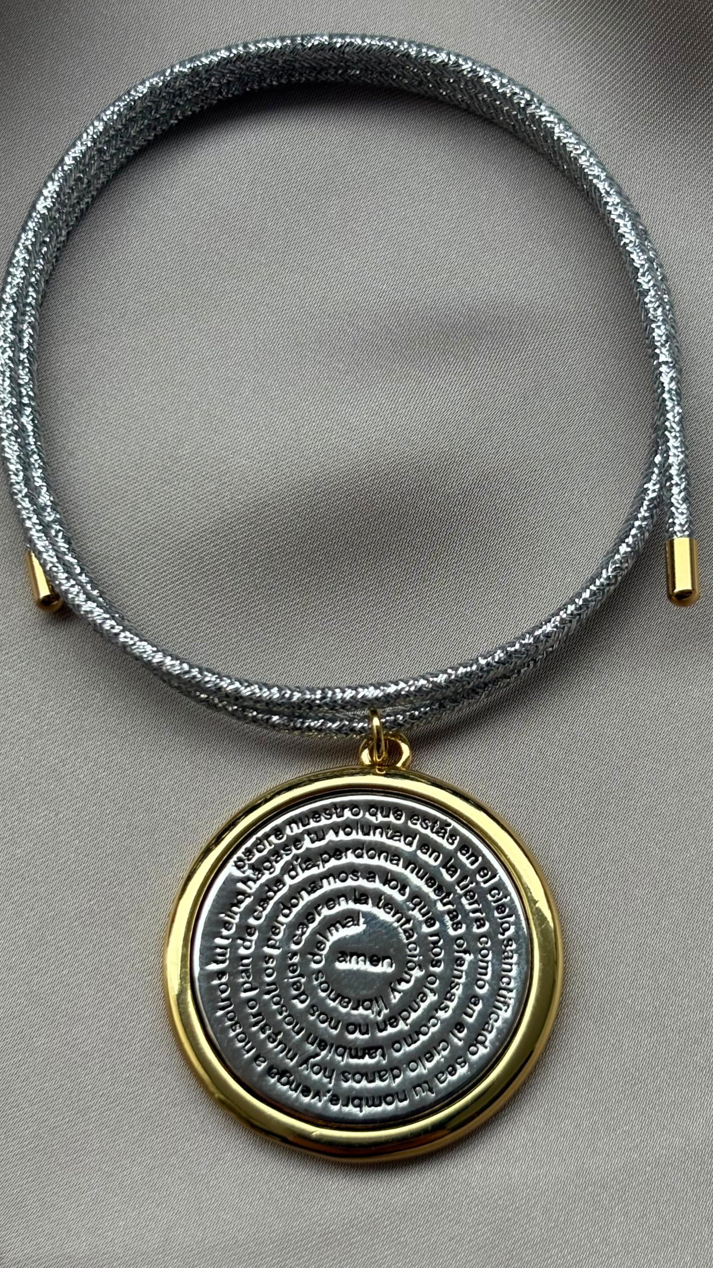 Collar IMÁN Padre Nuestro